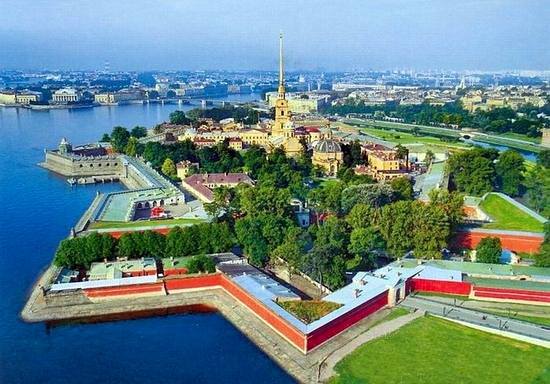 彼得堡罗要塞